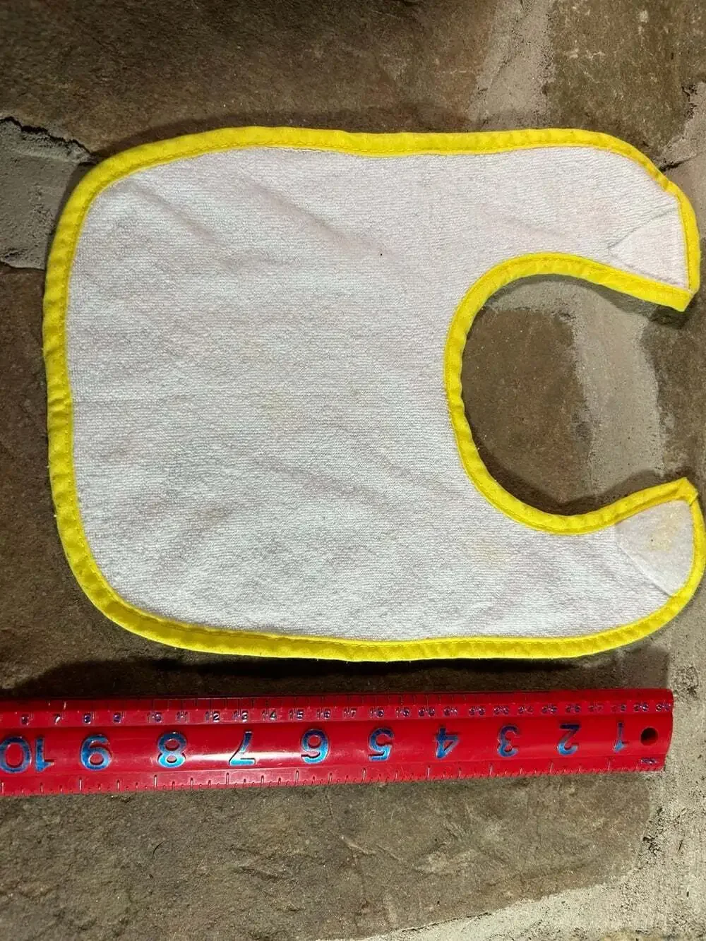 SpongeBob cloth baby bib hook and loop attachment